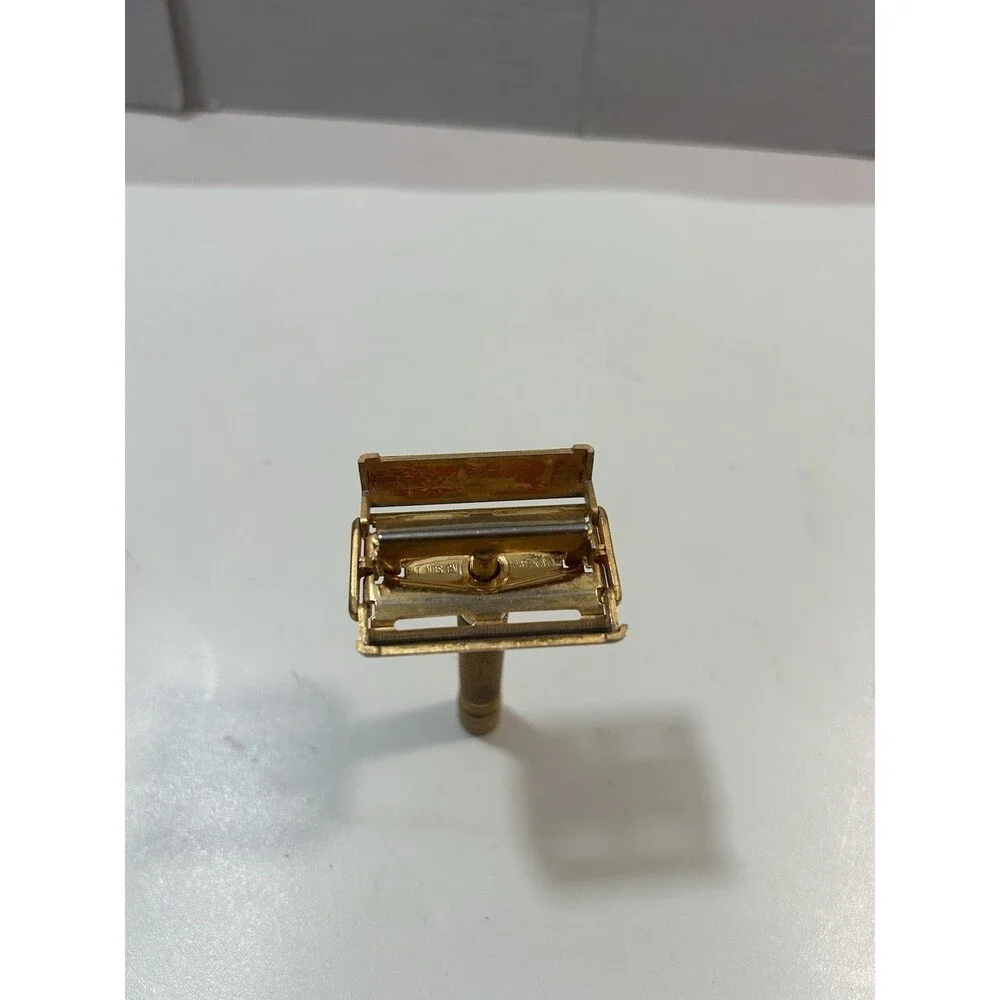Gillette vintage gold